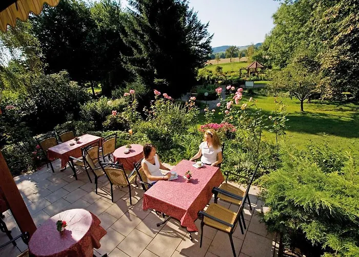 Quellenhof Hotel 4*