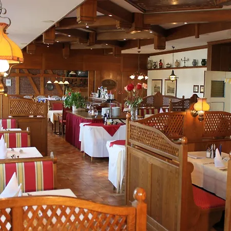 昆兰霍夫酒店 4*