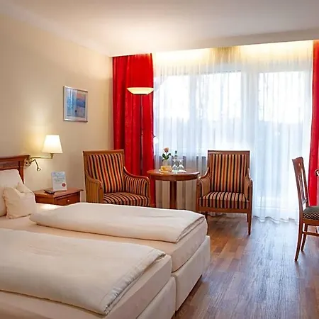 Hotel Quellenhof 4*