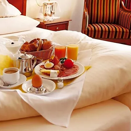 Quellenhof Hotel