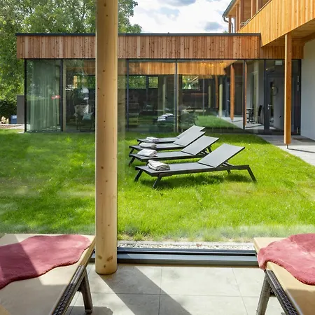 Quellenhof Hotel 4*