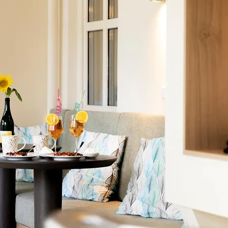 Quellenhof Hotel 4*